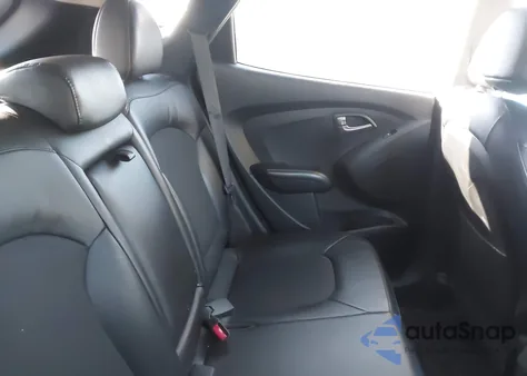 2015 Hyundai Tucson Gls z USA, uszkodzony, nr VIN KM8JT3AF2FU045096